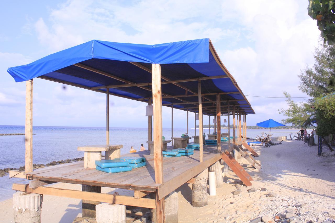 Coral Beach Pizza Cottages Quần đảo Gili Ngoại thất bức ảnh